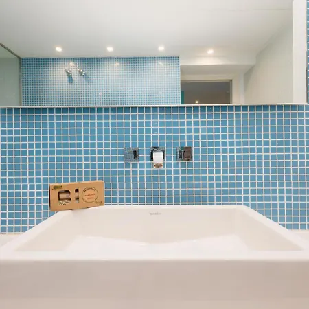 Apartamento With Stunning Sea Views, Puerto Banús *