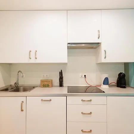 With Stunning Sea Views, Puerto Banus ماربيا