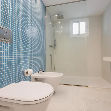 With Stunning Sea Views, Puerto Banus Lejlighed *