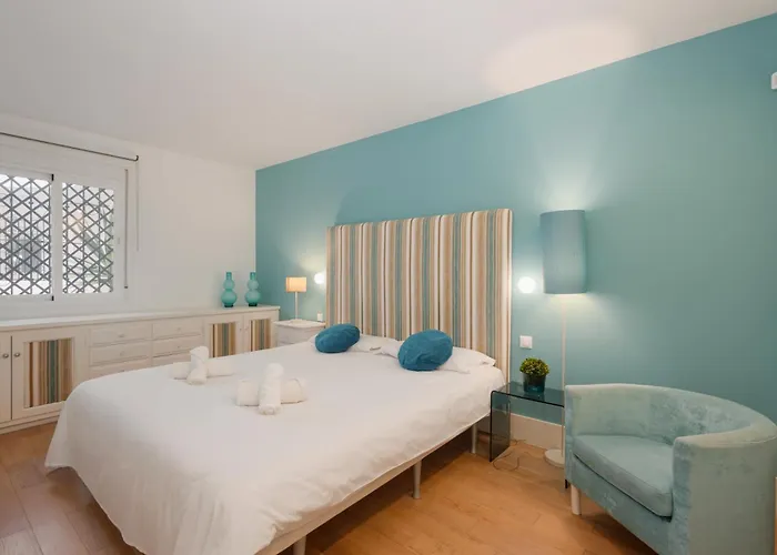 Apartament With Stunning Sea Views, Puerto Banus *